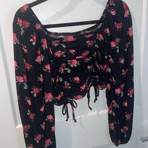 Floral crop long sleeve